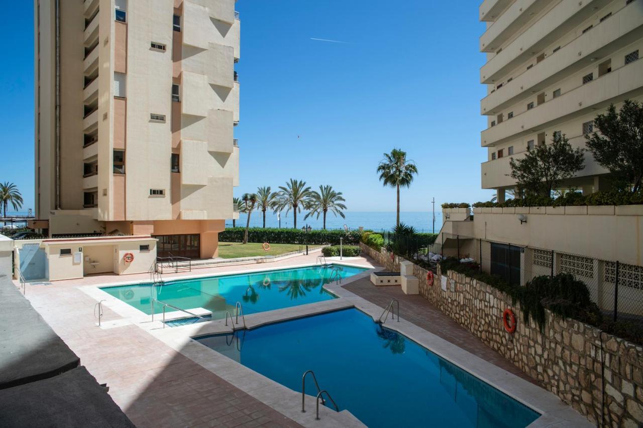 Cibeles...Estudio En El Paseo Maritimo....Wifi Marbella Exteriör bild