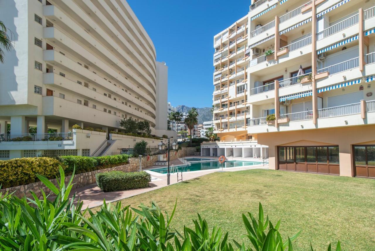 Cibeles...Estudio En El Paseo Maritimo....Wifi Marbella Exteriör bild