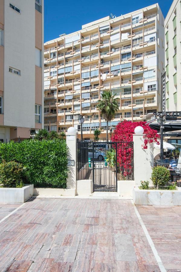 Cibeles...Estudio En El Paseo Maritimo....Wifi Marbella Exteriör bild