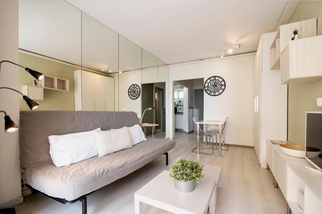 Cibeles...Estudio En El Paseo Maritimo....Wifi Marbella Exteriör bild